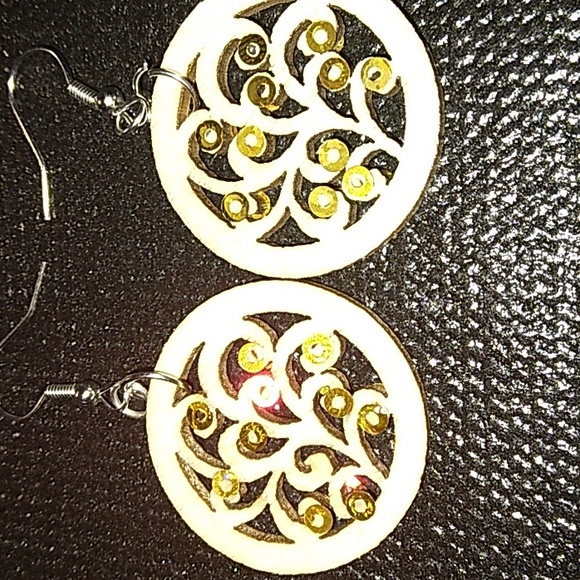 IRIDESCENT GOLD BLOOMS 🇪🇹"Buy 1 Get 1 Free"🇪🇹 - Picture 5 of 6